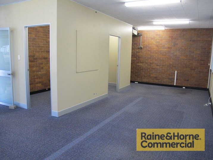 Click to view all images 5C Jaybel Street Salisbury QLD 4107 - Image 3