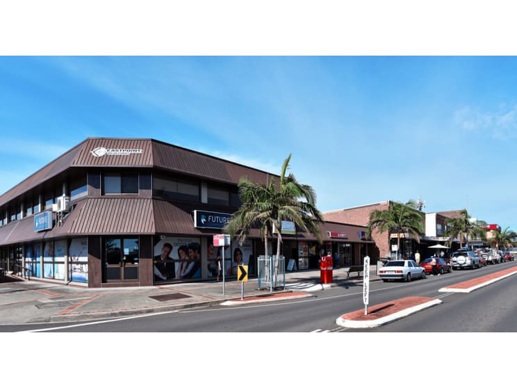 Click to view all images 3/12-14 George Street Warilla NSW 2528 - Image 2