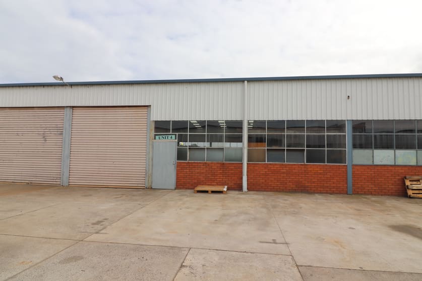 Click to view all images 4/16 Milne Avenue Seaford VIC 3198 - Image 1
