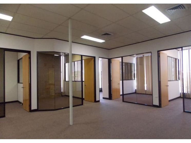 Click to view all images 2/6 Turbo Road Kings Park NSW 2148 - Image 2