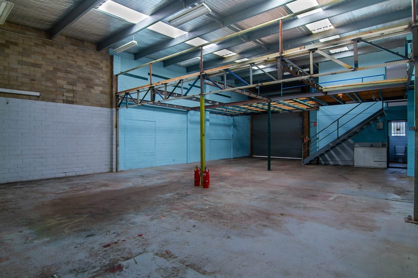 Click to view all images 3/4 Artisan Road Seven Hills NSW 2147 - Image 3