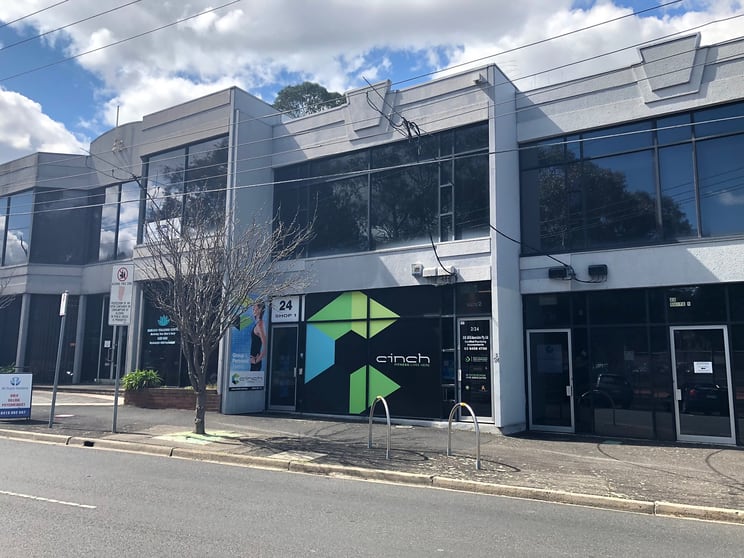 Click to view all images 1/24 Aberdeen Road Macleod VIC 3085 - Image 1