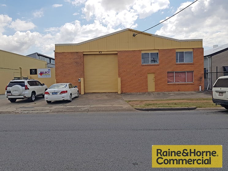 Click to view all images 1/43 Hayward Street Stafford QLD 4053 - Image 1