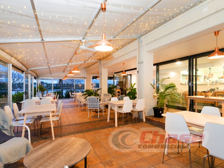 Click to view all images 39 Vernon Terrace Teneriffe QLD 4005 - Image 1