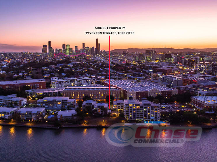 Click to view all images 39 Vernon Terrace Teneriffe QLD 4005 - Image 2
