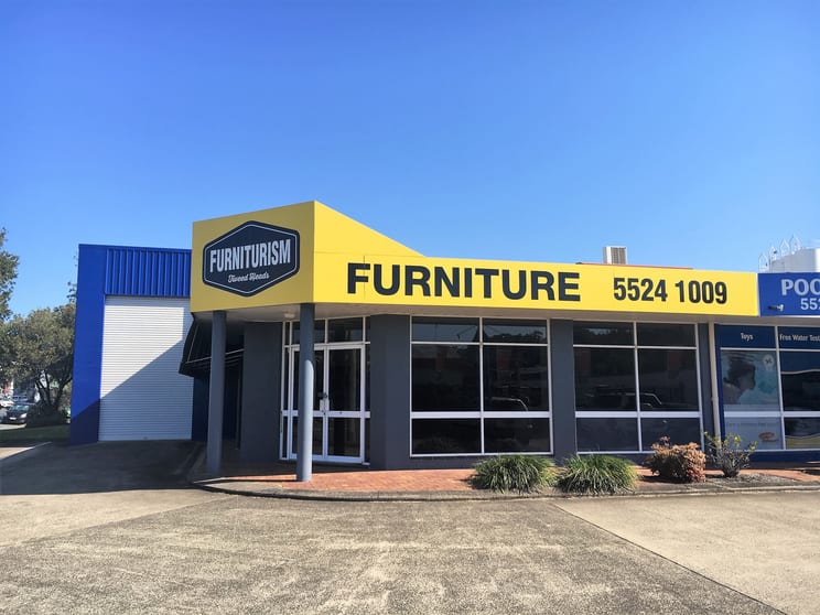 Click to view all images 1/1 Greenway Drive Tweed Heads South NSW 2486 - Image 2