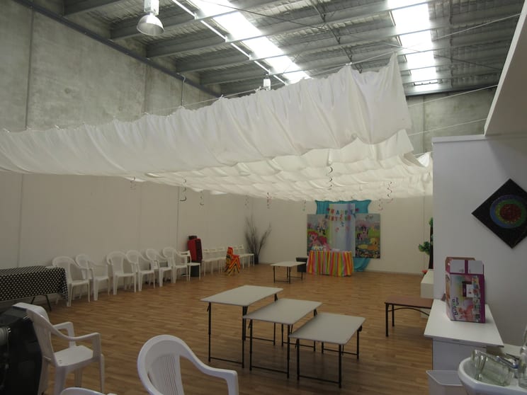 Click to view all images 8/18 Parer Rd Airport West VIC 3042 - Image 3