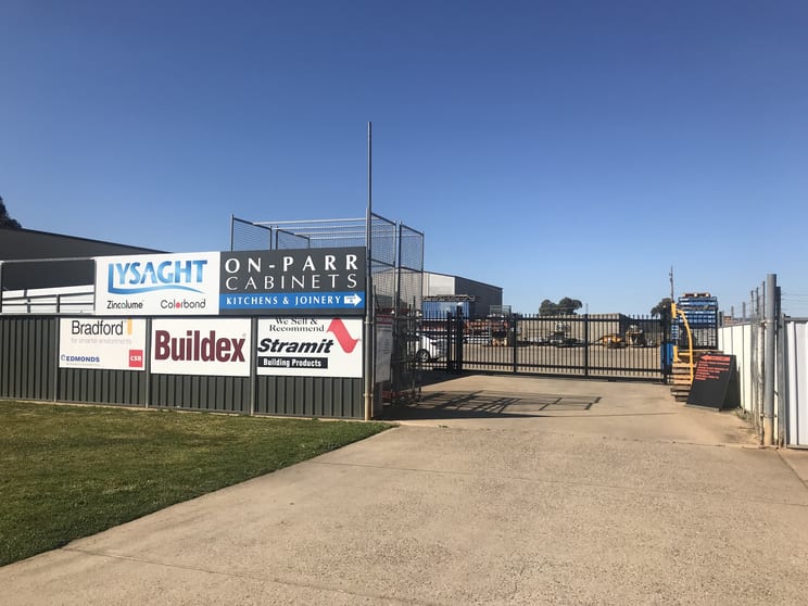 Click to view all images Unit 6, 10 Wentworth Street Wagga Wagga NSW 2650 - Image 3