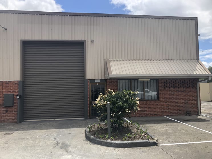 Click to view all images 6/8 Wentworth Court Thomastown VIC 3074 - Image 2