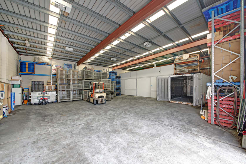 Click to view all images 2/12 Foundry Road Seven Hills NSW 2147 - Image 1
