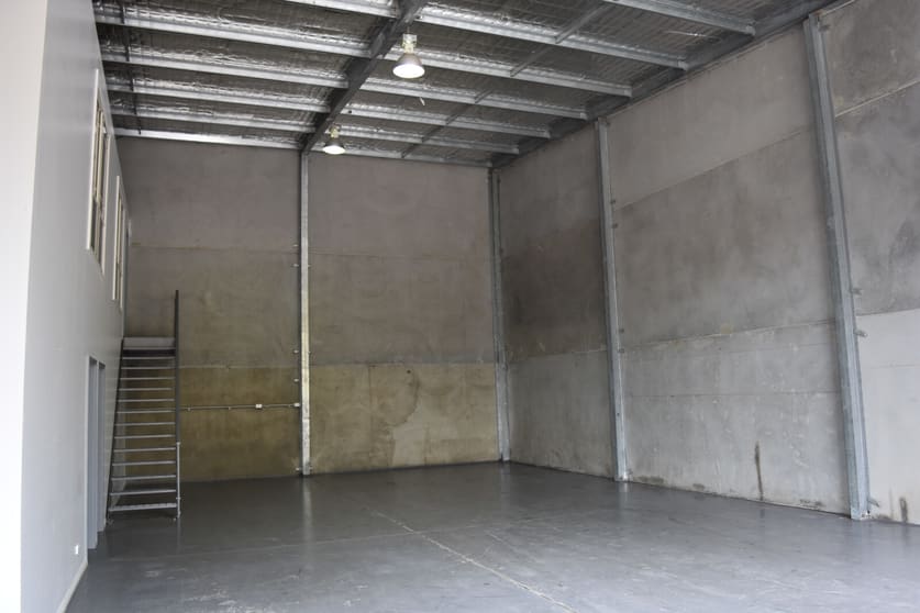 Click to view all images Unit 3, 39 Glenwood Drive Thornton NSW 2322 - Image 3