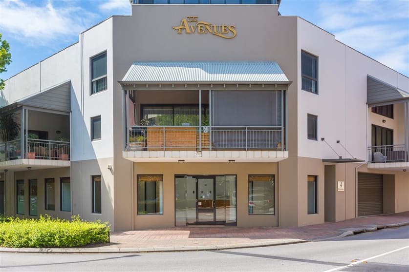 Click to view all images 4C Centro Avenue Subiaco WA 6008 - Image 2