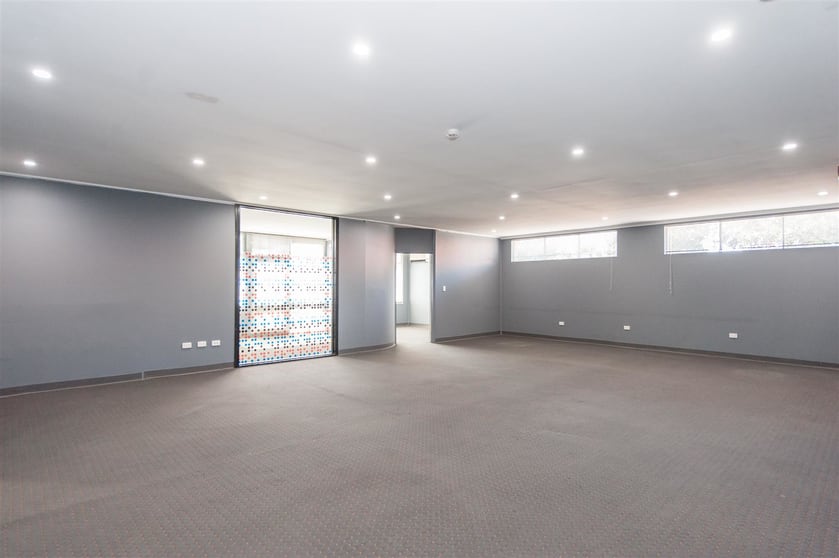 Click to view all images 294 South Road Hilton SA 5033 - Image 2