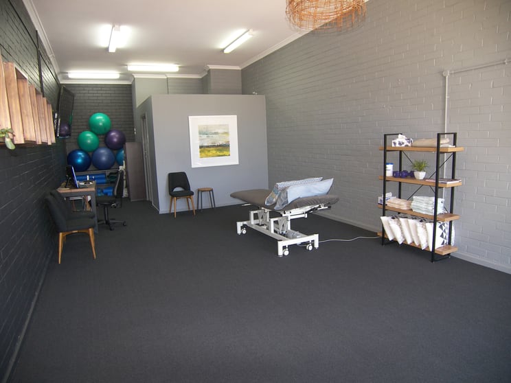 Click to view all images Shop 1, 11 Lowndes Street Kennington VIC 3550 - Image 2