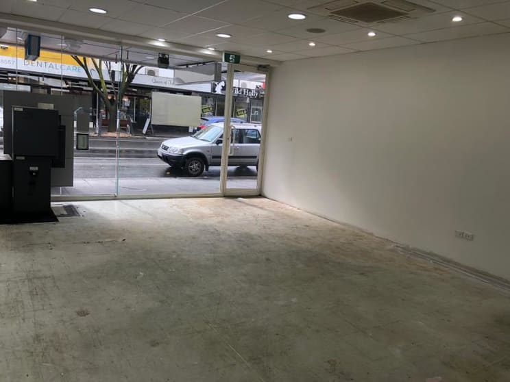 Click to view all images 378 Bay Street Brighton VIC 3186 - Image 2