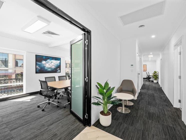 Click to view all images 247 St Pauls Terrace Fortitude Valley QLD 4006 - Image 3