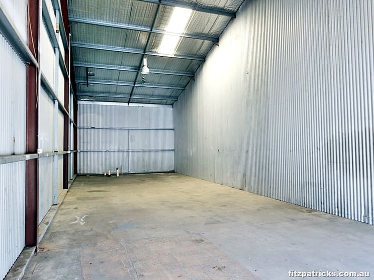 Click to view all images 3/27 Lake Albert Road Wagga Wagga NSW 2650 - Image 2