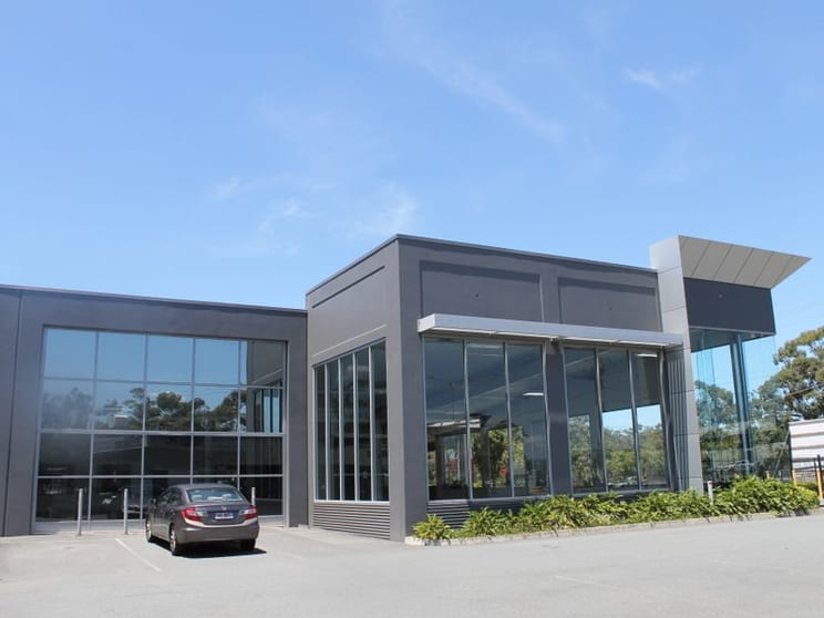 Click to view all images Cnr Nerang-Southport Rd and Bailey Cres Southport QLD 4215 - Image 3