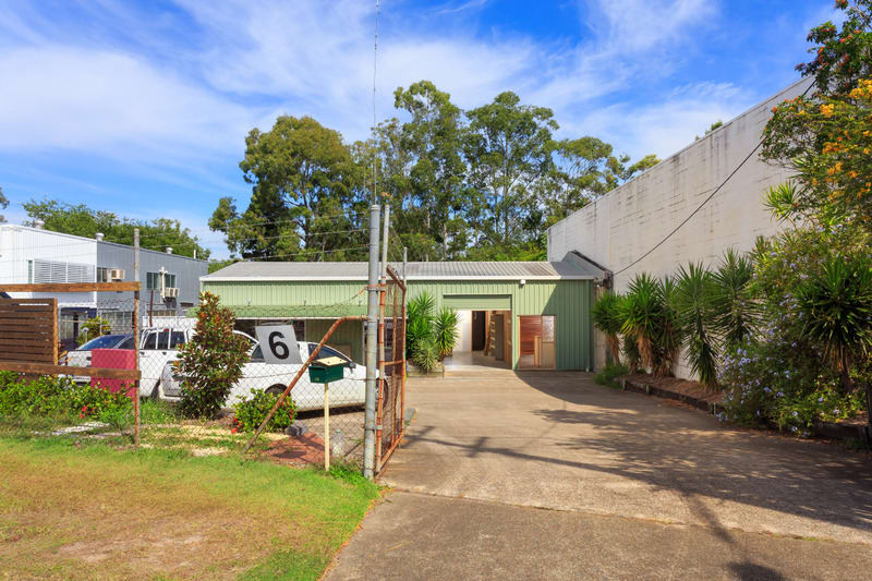 Click to view all images 6 Staple Street Seventeen Mile Rocks QLD 4073 - Image 1