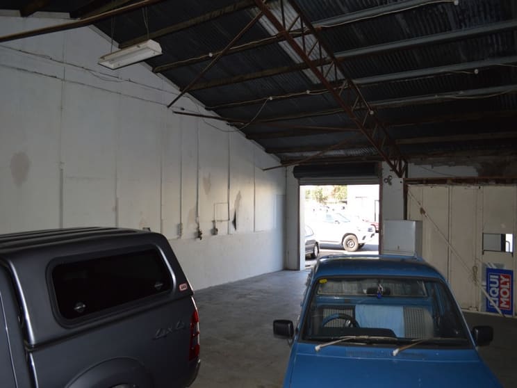 Click to view all images 1/33 Phillips Road Kogarah NSW 2217 - Image 3