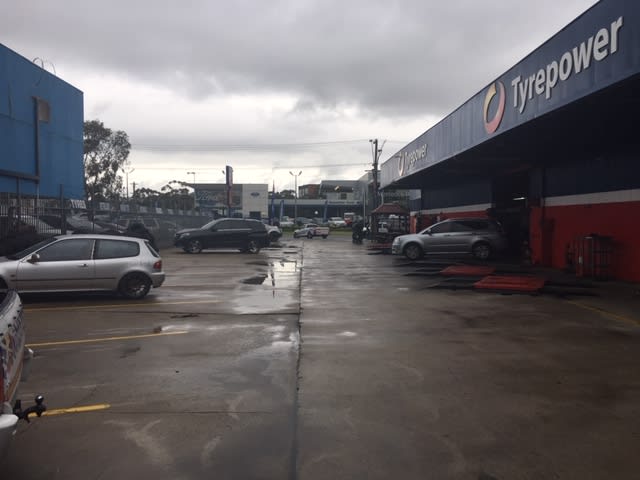 Click to view all images 51 Blaxland Road Campbelltown NSW 2560 - Image 2