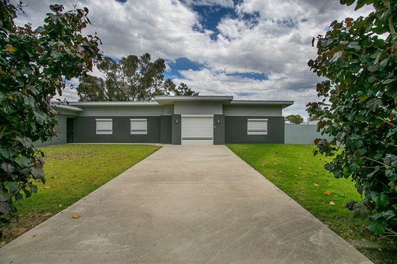 Click to view all images 14 Myola South Place Maddington WA 6109 - Image 3