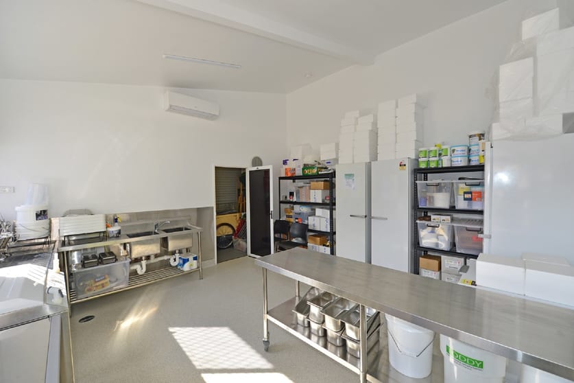 Click to view all images 1/6 Project Avenue Noosaville QLD 4566 - Image 1