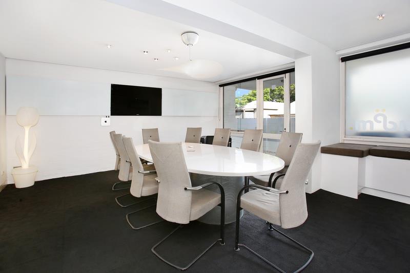 Click to view all images 18 Mitchell Street Mcmahons Point NSW 2060 - Image 3