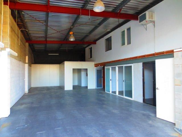Click to view all images 4/73-75 Shore Street West Cleveland QLD 4163 - Image 3