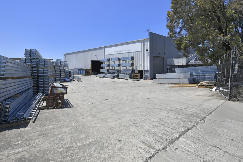 Click to view all images 82-88 Hume Highway Somerton VIC 3062 - Image 3