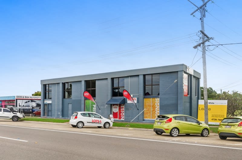 Click to view all images 205 Ingham Road West End QLD 4810 - Image 2