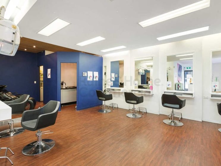 Click to view all images 3/549 Sydney Road Seaforth NSW 2092 - Image 3