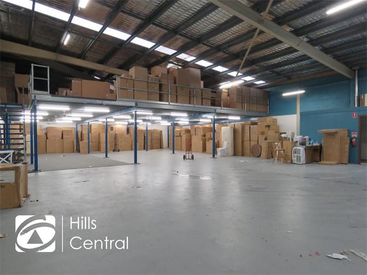 Click to view all images 28/44 Carrington Road Castle Hill NSW 2154 - Image 2