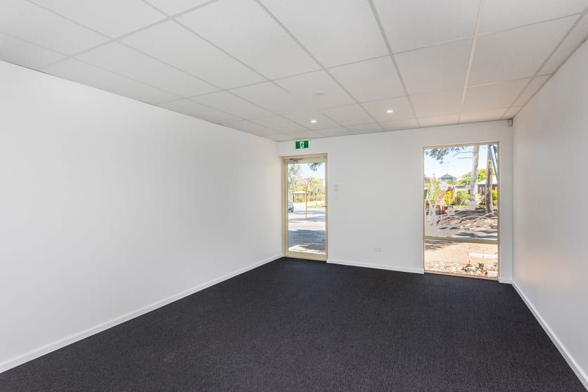 Click to view all images 1B/40 Coolamon Boulevard Ellenbrook WA 6069 - Image 2