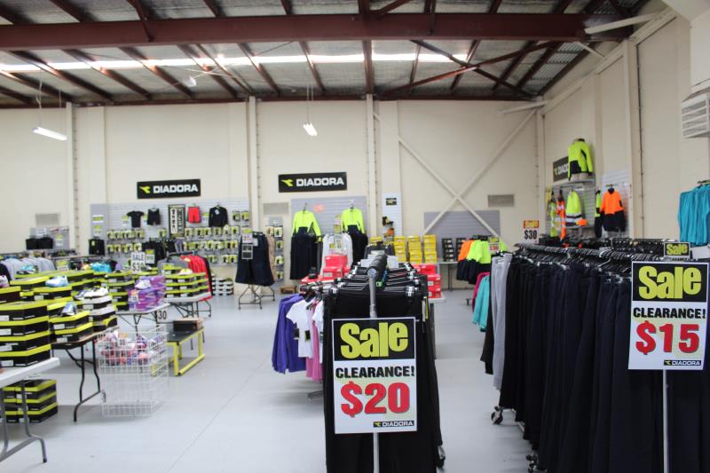 Click to view all images 185 Grange Road Fairfield VIC 3078 - Image 2