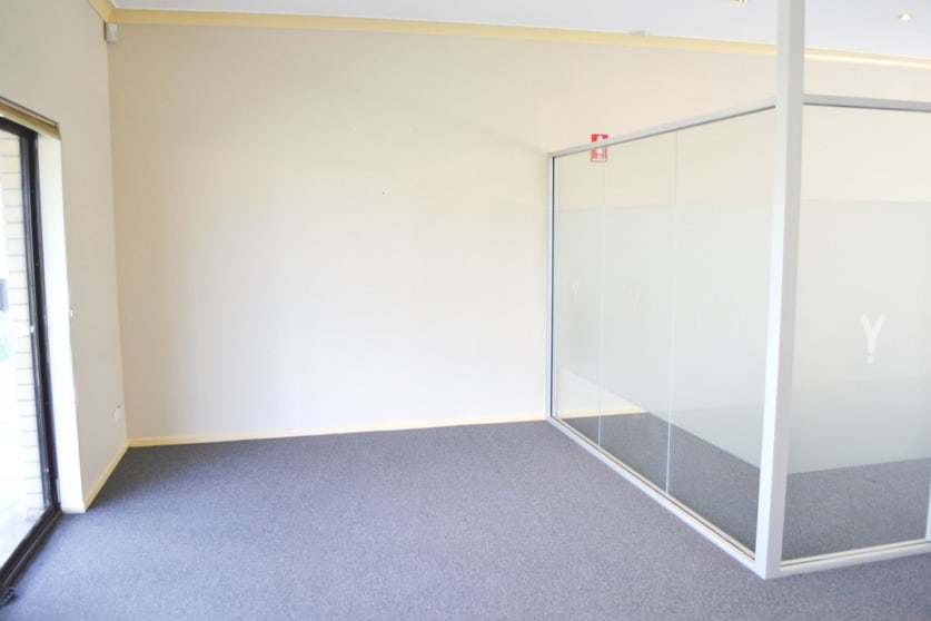 Click to view all images 3/31 Dreamworld Parkway Coomera QLD 4209 - Image 3