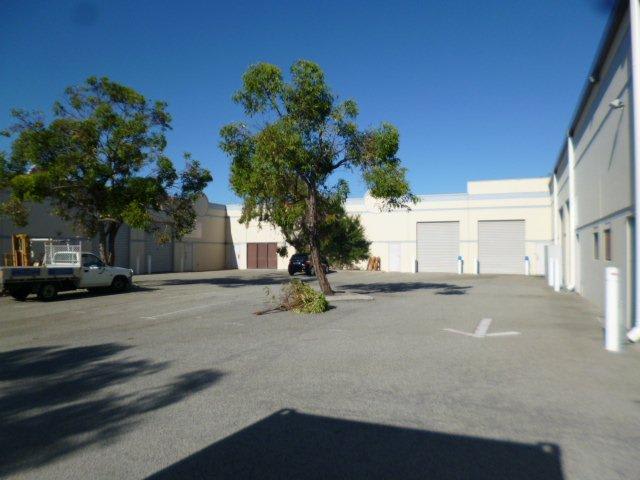 Click to view all images 7/144 Winton Road Joondalup WA 6027 - Image 3