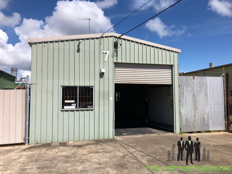 Click to view all images 7 Tubbs Street Clontarf QLD 4019 - Image 1