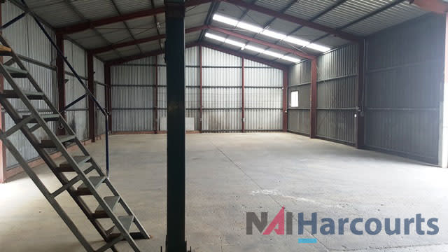 Click to view all images 2/21 Kamholtz Court Ashmore QLD 4214 - Image 3