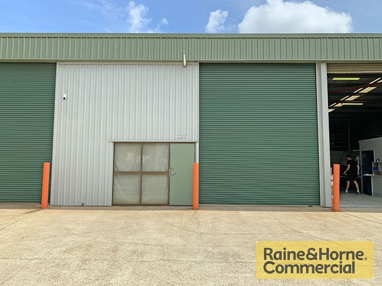 Click to view all images 5/28 Moonbi Street Brendale QLD 4500 - Image 1