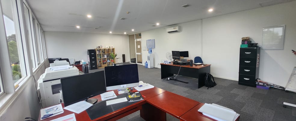 Click to view all images Level 1, Unit 1, 44 Proprietary St Tingalpa QLD 4173 - Image 2