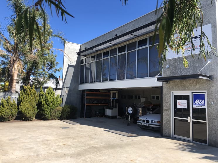 Click to view all images 20 Wilton Avenue Somerton Park SA 5044 - Image 3