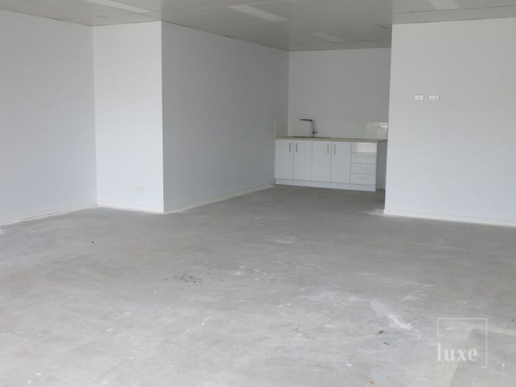 Click to view all images 2/23 Flinders Lane Maroochydore QLD 4558 - Image 2