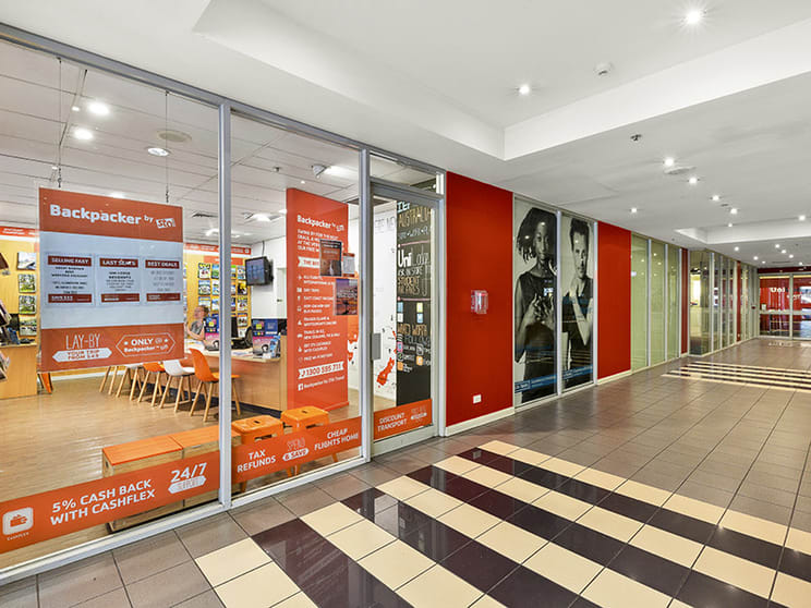 Click to view all images Unit 1/238-242 Flinders Street Melbourne VIC 3000 - Image 3