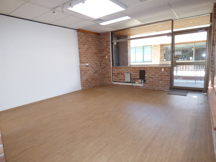 Click to view all images Mona Vale NSW 2103 - Image 3