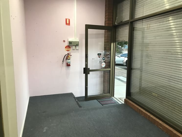 Click to view all images 44 Smith Street Melton VIC 3337 - Image 2