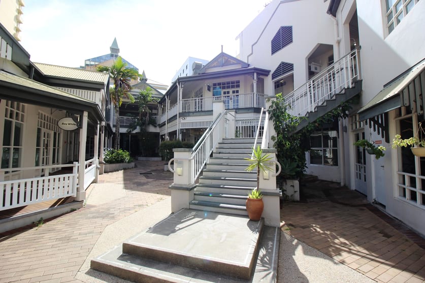 Click to view all images 12A/12B/F17A/12-14 Lake Street Cairns City QLD 4870 - Image 1