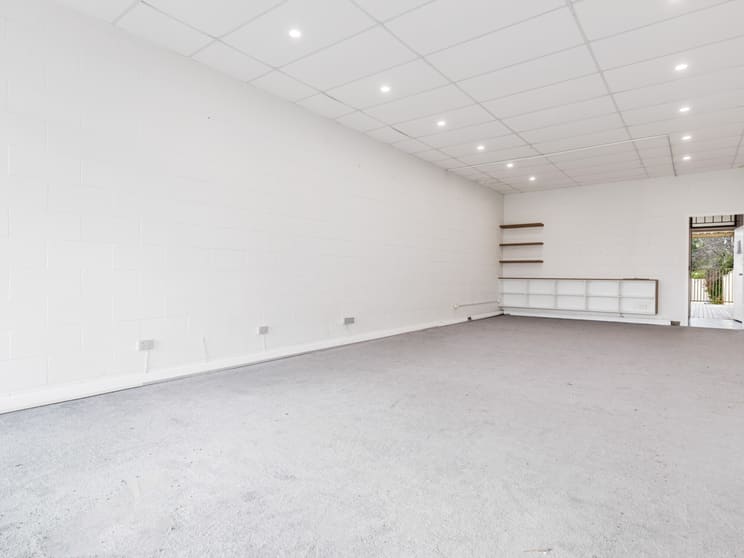 Click to view all images 178 Townview Road Mount Pritchard NSW 2170 - Image 3