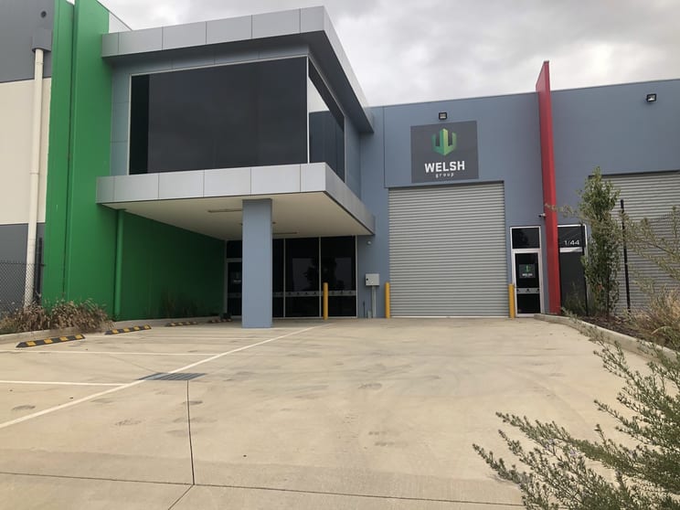 Click to view all images 2/44 Orbis Drive Ravenhall VIC 3023 - Image 1