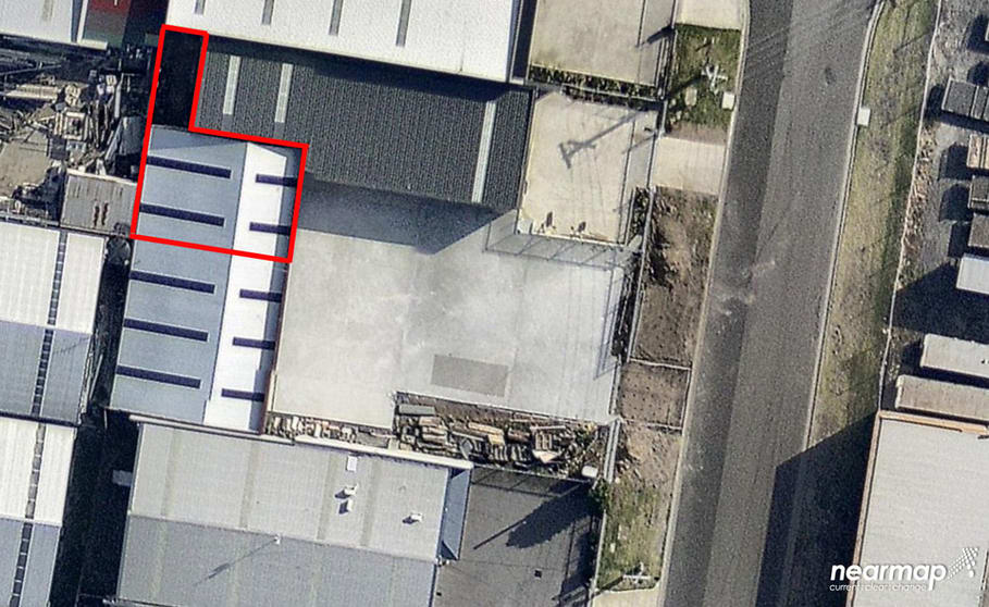 Click to view all images 2/91-93 Mornington Street North Geelong VIC 3215 - Image 3